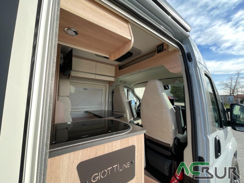 giottivan60b-alquiler-camper-premium-acbur (10)