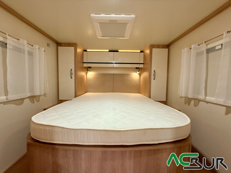 autocaravana-alquiler-camaisla-automatica-acbur (12)