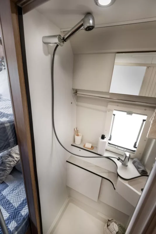 camper-granvolumen-giottivan-60beyoung-literas-4plazas (17)