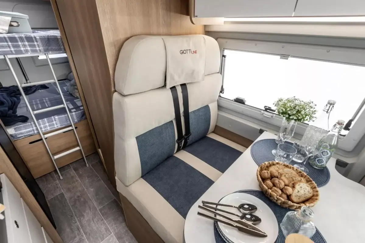 camper-granvolumen-giottivan-60beyoung-literas-4plazas (7)