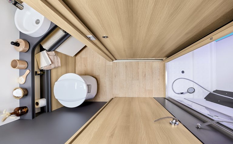 camping-car-itineo-mc740-salle-de-bain